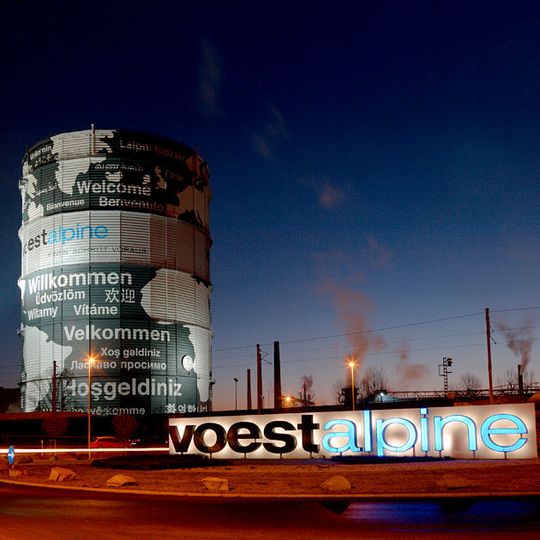 Voestalpine Polynorm investierte nach eigenen Angaben 21,5 Millionen Euro in eine neue Pressenlinie im niederländischen Bunschoten. Voestalpine Polynorm investierte nach eigenen Angaben 21,5 Millionen Euro in eine neue Pressenlinie im niederländischen Bunschoten.