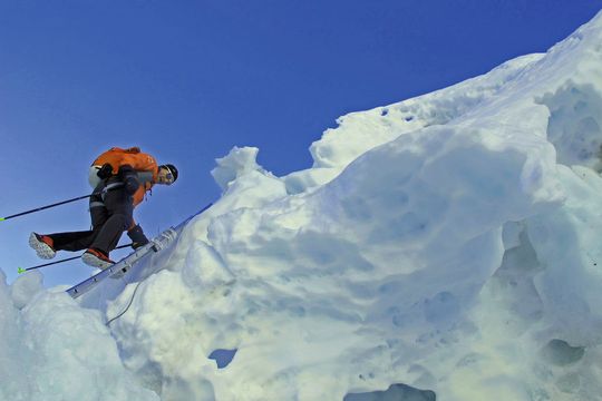 Keynote Speaker am SMM-Kongress 2015: Extrembergsteiger Ueli Steck – er weiss, wie man effizient an die Spitze gelangt. Keynote Speaker am SMM-Kongress 2015: Extrembergsteiger Ueli Steck – er weiss, wie man effizient an die Spitze gelangt.