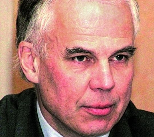 Arne Rengstedt, Zentraleuropa-Chef von Sapa Profiles und Vizepräsident der Sapa-Group Nordeuropa, strebt mit dem Joint Venture ein stabiles und nachhaltiges Wachstum auf de Märkten in Europa und Amerika an. Bild: Handge Arne Rengstedt, Zentraleuropa-Chef von Sapa Profiles und Vizepräsident der Sapa-Group Nordeuropa, strebt mit dem Joint Venture ein stabiles und nachhaltiges Wachstum auf de Märkten in Europa und Amerika an. Bild: Handge
