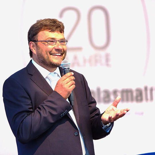 Mit einem Fest und über 300 Gästen feierte Plasmatreat in diesem Herbst sein 20-jähriges Jubiläum. Mit einem Fest und über 300 Gästen feierte Plasmatreat in diesem Herbst sein 20-jähriges Jubiläum.