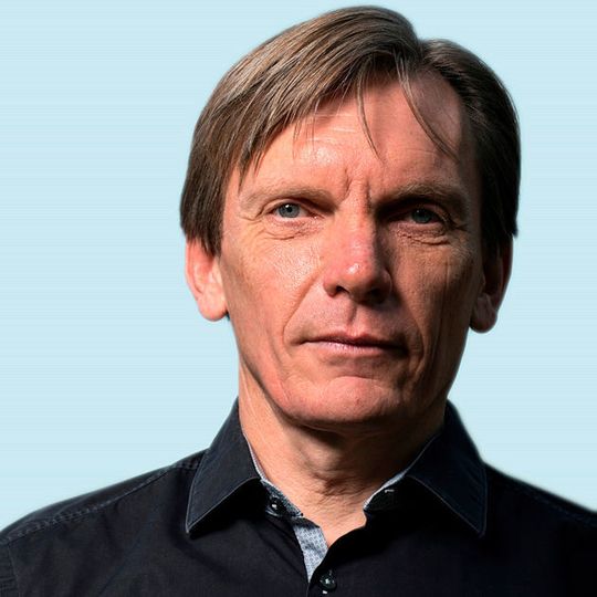 Zum 1. Dezember 2015 wird Christian Coolsaet als Geschäftsführer und Vice President die Leitung der Volvo Group Trucks Central Europe GmbH übernehmen. Zum 1. Dezember 2015 wird Christian Coolsaet als Geschäftsführer und Vice President die Leitung der Volvo Group Trucks Central Europe GmbH übernehmen.
