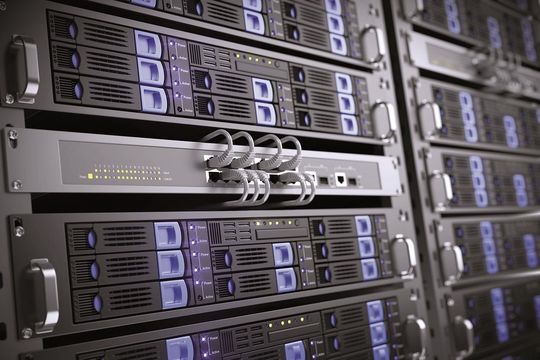 Nicht nur Viren bedrohen die Server in den Autohäusern. Nicht nur Viren bedrohen die Server in den Autohäusern.