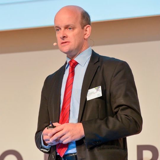 Georg Stefan Hagemann, Projektleiter bei Daimler für den „Highway Pilot“, gab Einblicke in den Lkw der Zukunft. Georg Stefan Hagemann, Projektleiter bei Daimler für den „Highway Pilot“, gab Einblicke in den Lkw der Zukunft.