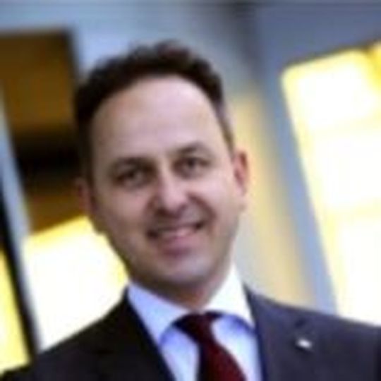 Pimacon-Geschäftsführer Hans-Jürgen Kopp empfiehlt eine intelligente Kombination der Entstör-, zustandsorientierten- und vorbeugenden Instandhaltung. Pimacon-Geschäftsführer Hans-Jürgen Kopp empfiehlt eine intelligente Kombination der Entstör-, zustandsorientierten- und vorbeugenden Instandhaltung.