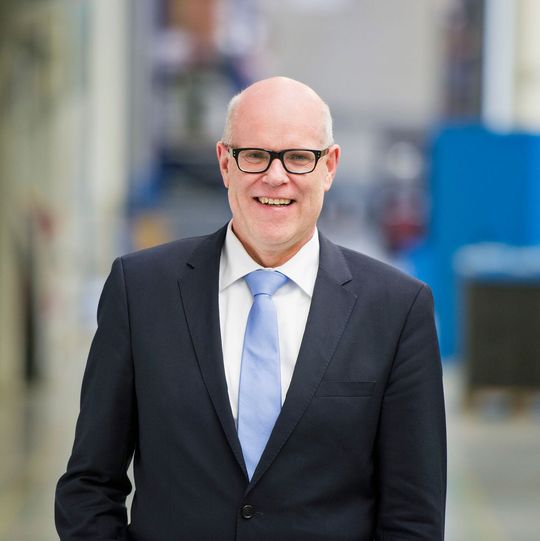 Rainer Hundsdörfer ist neuer VDMA-Vorsitzender Baden-Württemberg. Rainer Hundsdörfer ist neuer VDMA-Vorsitzender Baden-Württemberg.