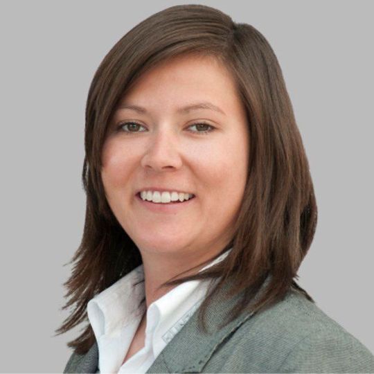 Rebekka Pfaff erläutert während der Autoservicetage, wie sich Nfz-Service erfolgreich gestalten lässt.