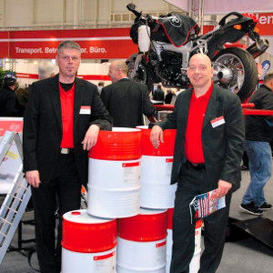 Stefan Onken, Leiter Motorrad und Thomas Langefeld, Vertriebsleiter bei Matthies Motorrad. Stefan Onken, Leiter Motorrad und Thomas Langefeld, Vertriebsleiter bei Matthies Motorrad.
