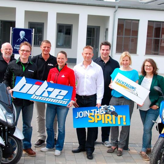 Es ist serviert: Am Donnerstag, den 26. November, findet im Vogel Convention Center Würzburg die 6. Fachtagung »bike und business« statt. Es ist serviert: Am Donnerstag, den 26. November, findet im Vogel Convention Center Würzburg die 6. Fachtagung »bike und business« statt.