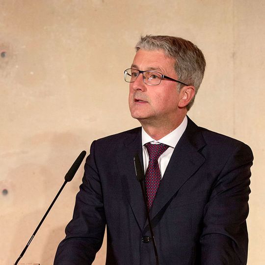 Audi-Chef Rupert Stadler hat sich nach den neuesten Enthüllungen im Abgas-Skandal an seine Mitarbeiter gewandt. Audi-Chef Rupert Stadler hat sich nach den neuesten Enthüllungen im Abgas-Skandal an seine Mitarbeiter gewandt.