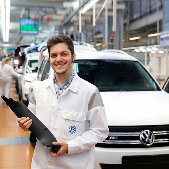 Der Volkswagen Konzern gibt mit seinem Traineeprogramm „StartUp Europe“ Nachwuchskräften die Möglichkeit international Berufserfahrung zu sammeln. Der Volkswagen Konzern gibt mit seinem Traineeprogramm „StartUp Europe“ Nachwuchskräften die Möglichkeit international Berufserfahrung zu sammeln.