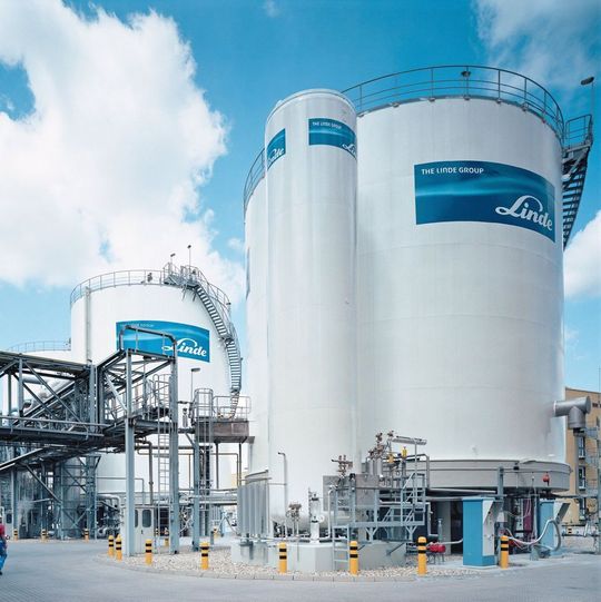 View of an Air Separation Unit View of an Air Separation Unit