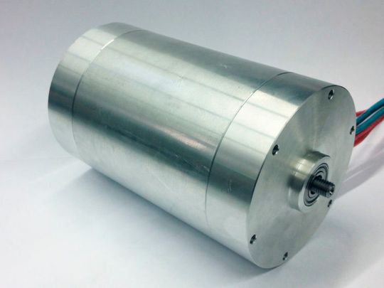 Auf der SPS IPC Drives 2015 stellte die TU Wien einen Reluktanzmotor ohne fehleranfällige Sensoren vor. Auf der SPS IPC Drives 2015 stellte die TU Wien einen Reluktanzmotor ohne fehleranfällige Sensoren vor.