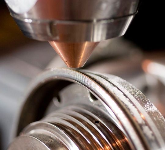 Aufbau eines Triebwerkteils für ein Flguzeug mittels Anlagentechnik von Beam SAS, wie sie auf der vergangenen Premiere der Formnext powered by tct zum Präsentationsprogramm des Ausstellers gehörte. Aufbau eines Triebwerkteils für ein Flguzeug mittels Anlagentechnik von Beam SAS, wie sie auf der vergangenen Premiere der Formnext powered by tct zum Präsentationsprogramm des Ausstellers gehörte.