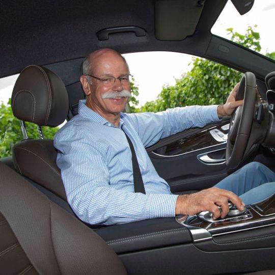 Dieter Zetsche leitet 2016 den ACEA. Dieter Zetsche leitet 2016 den ACEA.