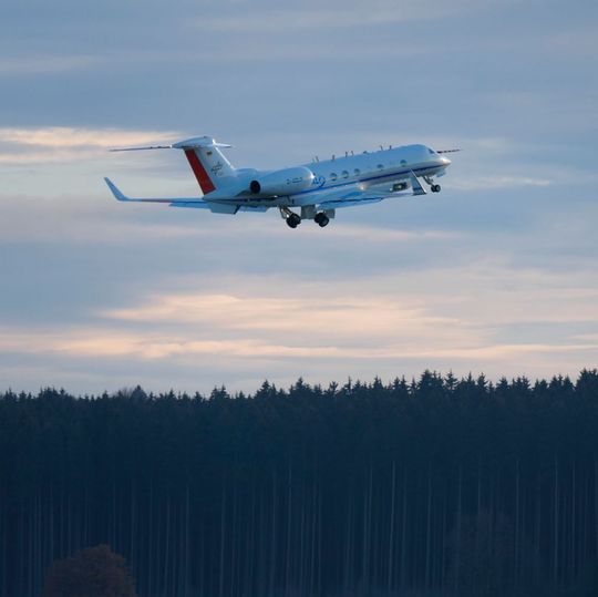 Ziel der Messkampagne mit dem Forschungsflugzeug HALO ist die arktische Tropopausenregion Ziel der Messkampagne mit dem Forschungsflugzeug HALO ist die arktische Tropopausenregion