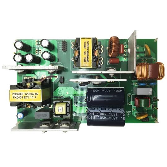 Das Entwicklungsboard für digitale PFC- und LLC-Controller: Es hat einen integrierten I2C/USB-Adapter zum Anschluss an den PC. Über die mitgelieferte GUI-Software können das Design im Betrieb optimiert und die Leistungsparameter in Echtzeit ausgelesen werden. Das Entwicklungsboard für digitale PFC- und LLC-Controller: Es hat einen integrierten I2C/USB-Adapter zum Anschluss an den PC. Über die mitgelieferte GUI-Software können das Design im Betrieb optimiert und die Leistungsparameter in Echtzeit ausgelesen werden.