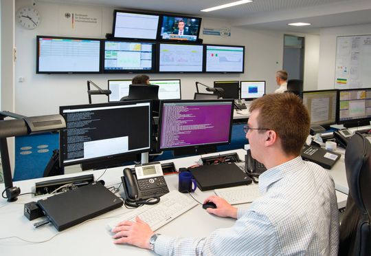Das nationale IT-Lagezentrum im BSI