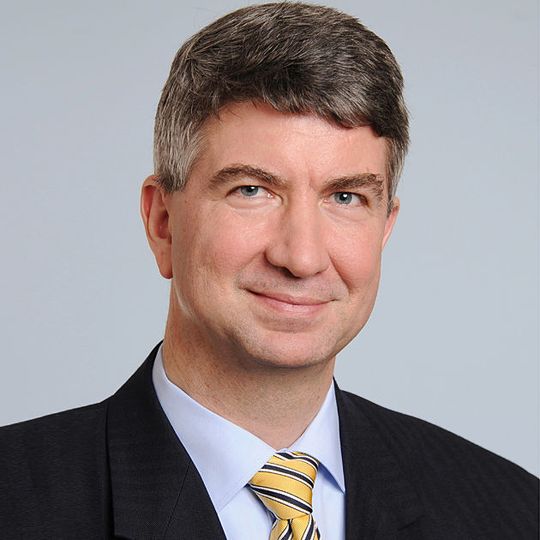 Dr. Ulrich Eichhorn (54) wird den Konzernbereich Forschung und Entwicklung steuern. Dr. Ulrich Eichhorn (54) wird den Konzernbereich Forschung und Entwicklung steuern.