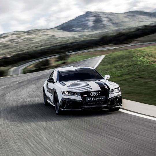 Auch 2016 will Audi wieder kräftig in Modelle und Technologien, wie das autonome Fahren, investieren. Auch 2016 will Audi wieder kräftig in Modelle und Technologien, wie das autonome Fahren, investieren.