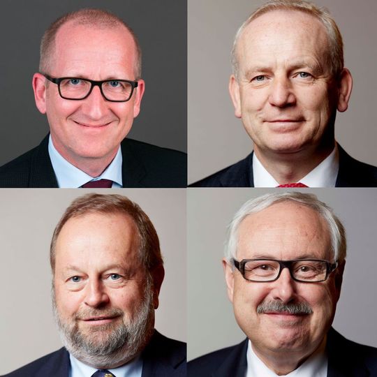 Zwei kommen, zwei gehen... Welche Endress+Hauser Manager ihren Hut nehmen und wer die Positionen einnimmt erfahren Sie im Artikel und in der Bildergalerie. Dort stellt PROCESS die „Neuen“ vor und blickt auf die Karrieren der scheidenden Mitglieder zurück. Zwei kommen, zwei gehen... Welche Endress+Hauser Manager ihren Hut nehmen und wer die Positionen einnimmt erfahren Sie im Artikel und in der Bildergalerie. Dort stellt PROCESS die „Neuen“ vor und blickt auf die Karrieren der scheidenden Mitglieder zurück.