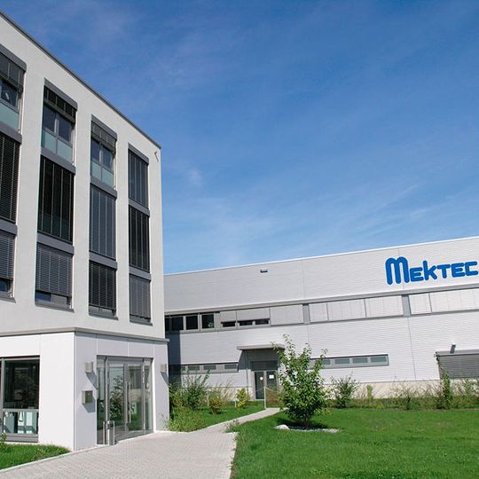 Die Mektec-Gruppe übernahm 50 Prozent der Beteiligungen an der Enmech GmbH & Co. KG und an der Enmech Hungary Bt. von Freudenberg. Die Mektec-Gruppe übernahm 50 Prozent der Beteiligungen an der Enmech GmbH & Co. KG und an der Enmech Hungary Bt. von Freudenberg.