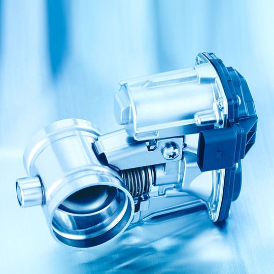 Das Auftragsvolumen für elektrische Abgasklappen liegt nach Angaben des Unternehmens bei über 200 Millionen Euro. Das Auftragsvolumen für elektrische Abgasklappen liegt nach Angaben des Unternehmens bei über 200 Millionen Euro.