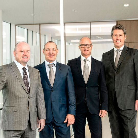 Die Führungsetage der neugegründeten DexKo Global Inc. (von links): Fred Bentley, Stefan Kober, Harald Hiller und Dr. Nico Reiner. Die Führungsetage der neugegründeten DexKo Global Inc. (von links): Fred Bentley, Stefan Kober, Harald Hiller und Dr. Nico Reiner.