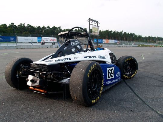 Bei der Formula Student haben die Hamburger Studenten des HAWKS Racing e. V. der Hochschule für angewandte Wissenschaften Hamburg mit Hilfe vieler Sponsoren wie ACE in den vergangenen Jahren regelmäßig einen der oberen fünf Ränge der Wertung erreicht.