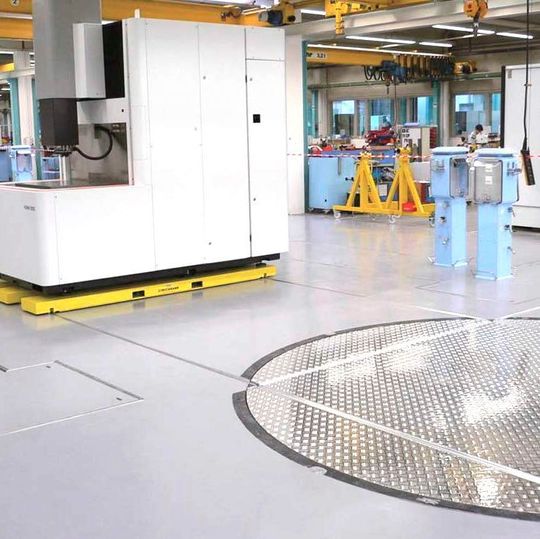 Strothmann zeigt zur Logimat eigenen Angaben zufolge das flexibelste Schienensystem der Welt. Strothmann zeigt zur Logimat eigenen Angaben zufolge das flexibelste Schienensystem der Welt.