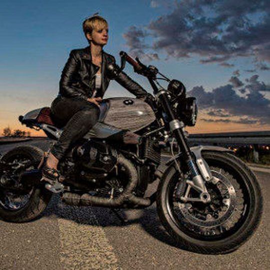 Petra Oberender: 2. Platz beim Bike Woman of the Year 2015. Petra Oberender: 2. Platz beim Bike Woman of the Year 2015.