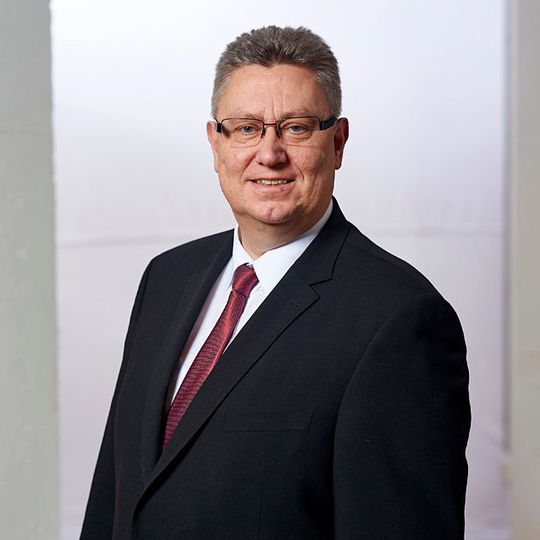 Der Aufsichtsrat der Bremer Lagerhaus-Gesellschaft AG hat einstimmig Jens Wollesen zum gesamtvertretungsberechtigten Mitglied des Vorstandes berufen. Der Aufsichtsrat der Bremer Lagerhaus-Gesellschaft AG hat einstimmig Jens Wollesen zum gesamtvertretungsberechtigten Mitglied des Vorstandes berufen.