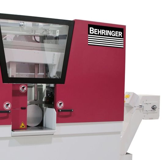 Ein Metav-Hingucker von Behringer ist die HBE411A Dynamic. Die Baureihe des Sägemaschinenspezialisten erfreut sich einer guten Erfolgsgeschichte und punktet mit serienmäßigen Features, welche die Maschine hinsichtlich der Leistungsstandards in eine andere Liga heben, wie es heißt. Ein Metav-Hingucker von Behringer ist die HBE411A Dynamic. Die Baureihe des Sägemaschinenspezialisten erfreut sich einer guten Erfolgsgeschichte und punktet mit serienmäßigen Features, welche die Maschine hinsichtlich der Leistungsstandards in eine andere Liga heben, wie es heißt.