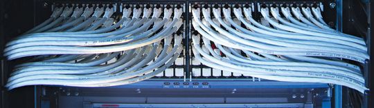 RJ45-Verbindungstechnik von R&M: ideal geeignet zur Verwendung mit heutigen und künftigen PoE Anwendungen. RJ45-Verbindungstechnik von R&M: ideal geeignet zur Verwendung mit heutigen und künftigen PoE Anwendungen.