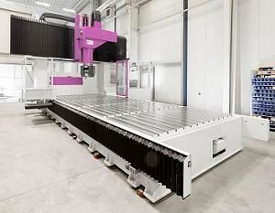 Mattec portal milling machines by Sirtec can be individually configurable on-site. Mattec portal milling machines by Sirtec can be individually configurable on-site.