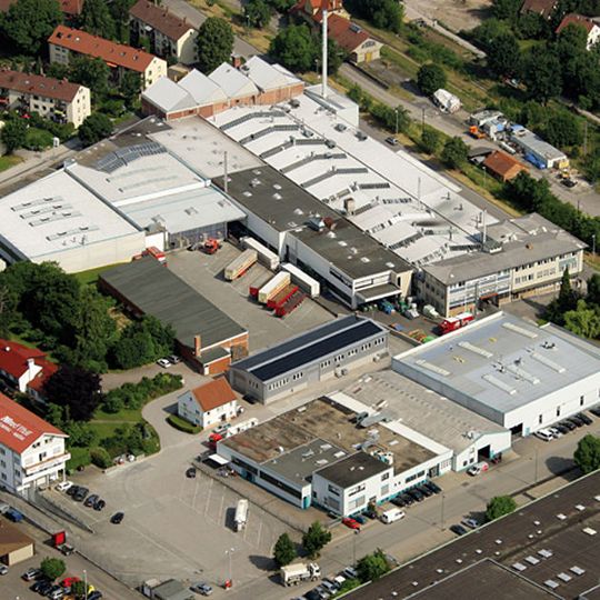 Die von Benseler und Vossloh gegründete BV Oberflächentechnik GmbH & Co.KG geht zu 100 Prozent in den Besitz der Benseler-Firmengruppe über. Die von Benseler und Vossloh gegründete BV Oberflächentechnik GmbH & Co.KG geht zu 100 Prozent in den Besitz der Benseler-Firmengruppe über.