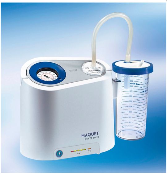 Das Absaugsystem Venta SP 26 ergänzt ab sofort das Atmos-Portfolio. Die tragbare Absaugpumpe hat eine Saugleistung von 26 l/min und ein Vakuum von bis zu -80 kPa. Das Absaugsystem Venta SP 26 ergänzt ab sofort das Atmos-Portfolio. Die tragbare Absaugpumpe hat eine Saugleistung von 26 l/min und ein Vakuum von bis zu -80 kPa.