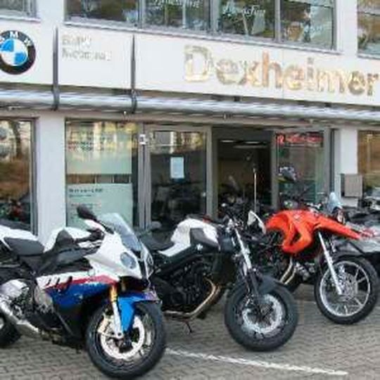 Ab März 2016 bekommt die Marke BMW im Motorradzentrum Kaiserslautern mit Kawasaki Zuwachs. Ab März 2016 bekommt die Marke BMW im Motorradzentrum Kaiserslautern mit Kawasaki Zuwachs.