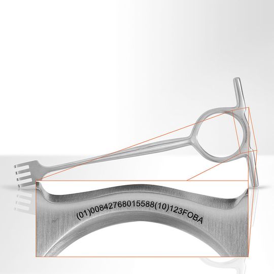 Wundhaken aus Edelstahl mit lasermarkiertem Code. Wundhaken aus Edelstahl mit lasermarkiertem Code.