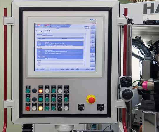 NUMSafe fournit aux constructeurs de machines à commande numérique un moyen simple et rapide pour mettre en œuvre des systèmes de sécurité fonctionnelle conformément à la réglementation. NUMSafe fournit aux constructeurs de machines à commande numérique un moyen simple et rapide pour mettre en œuvre des systèmes de sécurité fonctionnelle conformément à la réglementation.
