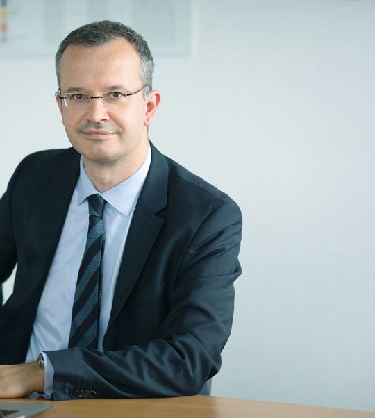 Michael Bibow, CEO der Newtron AG, Hamburg/Dresden: „Solange es noch kein verbindliches Safe-Harbor-Nachfolgeabkommen gibt, das einen sicheren transatlantischen Datenaustausch gewährleistet, müssen sich Unternehmen selbst um einen ausreichenden Datenschutz kümmern.“ Michael Bibow, CEO der Newtron AG, Hamburg/Dresden: „Solange es noch kein verbindliches Safe-Harbor-Nachfolgeabkommen gibt, das einen sicheren transatlantischen Datenaustausch gewährleistet, müssen sich Unternehmen selbst um einen ausreichenden Datenschutz kümmern.“