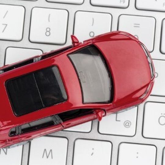 2016 wollen viele Autohäuser in Deutschland ihre Ausgaben für Onlinemarketing weiter steigern. 2016 wollen viele Autohäuser in Deutschland ihre Ausgaben für Onlinemarketing weiter steigern.