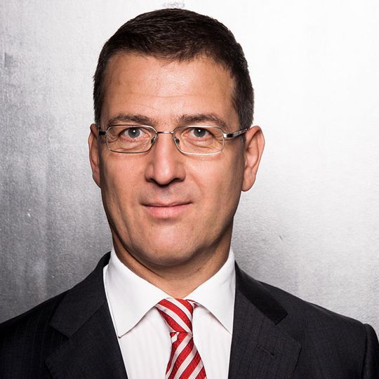 Dr. Heiko Dörr übernahm mit Wirkung zum 1. Februar 2016 die Position des Hauptgeschäftsführers von Model Engineering Solutions GmbH. Dr. Heiko Dörr übernahm mit Wirkung zum 1. Februar 2016 die Position des Hauptgeschäftsführers von Model Engineering Solutions GmbH.