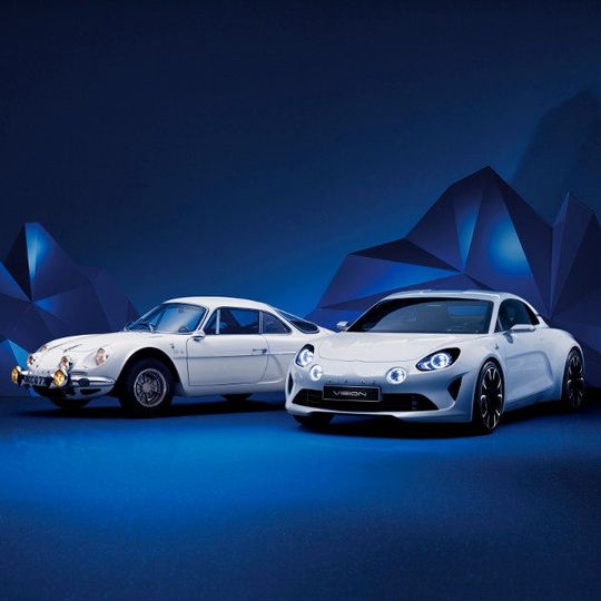 Die neue Alpine Vision sieht der Ur-Apine A110 sehr ähnlich und soll 2017 auf den Markt kommen. Die neue Alpine Vision sieht der Ur-Apine A110 sehr ähnlich und soll 2017 auf den Markt kommen.