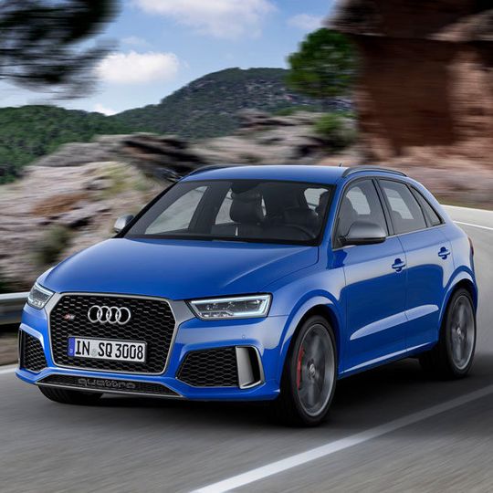 Top-Modell der Kompakt-SUVs bei Audi: der RS Q3 Performance. Top-Modell der Kompakt-SUVs bei Audi: der RS Q3 Performance.