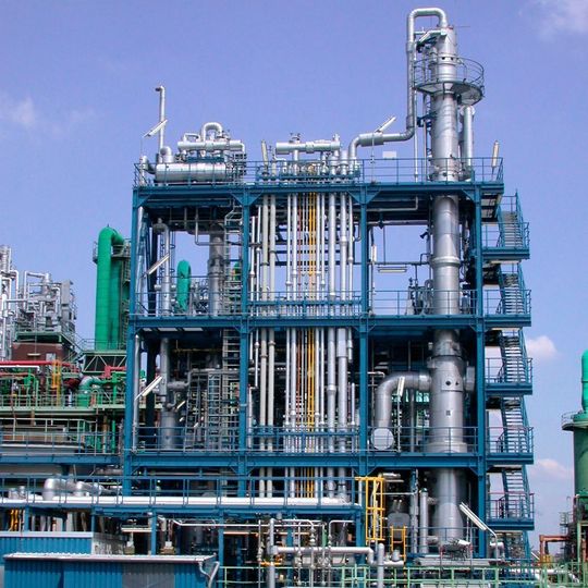 Nach drei Jahren sind die 20-Millionen-Euro-Investitionen in den Aromatenverbund von Lanxess abgeschlossen. Nach drei Jahren sind die 20-Millionen-Euro-Investitionen in den Aromatenverbund von Lanxess abgeschlossen.