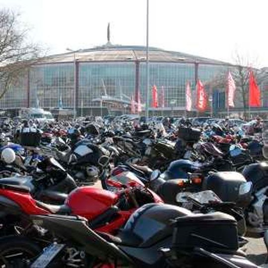 Passt das Wetter, dann fahren die Besucher der Motorräder Dortmund in Scharen auf Bikes zur Messe. Passt das Wetter, dann fahren die Besucher der Motorräder Dortmund in Scharen auf Bikes zur Messe.
