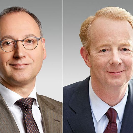 Werner Baumann (l.) folgt Dr. Marijn Dekkers (r.) als Bayer-Vorstandsvorsitzender. Werner Baumann (l.) folgt Dr. Marijn Dekkers (r.) als Bayer-Vorstandsvorsitzender.