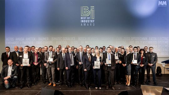 At a festive gala event on 18.02.2016 at the Vogel Convention Center in Würzburg, the trade magazine “MM MaschinenMarkt” honoured the best of industry. At a festive gala event on 18.02.2016 at the Vogel Convention Center in Würzburg, the trade magazine “MM MaschinenMarkt” honoured the best of industry.