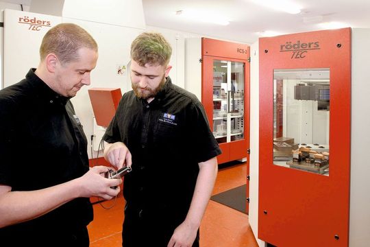 Mark Walsh (left), shop floor manager at Galway Tool & Mould, in discussion with Roeders toolmaker, Ronan Faherty. Mark Walsh (left), shop floor manager at Galway Tool & Mould, in discussion with Roeders toolmaker, Ronan Faherty.