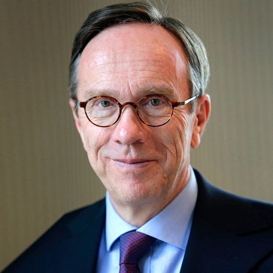 Matthias Wissmann, Präsident des Verbandes der Automobilindustrie: „Wir gehen mit Zuversicht auf den Genfer Autosalon. Die deutschen Automobilhersteller kommen mit spannenden Weltpremieren.“ Matthias Wissmann, Präsident des Verbandes der Automobilindustrie: „Wir gehen mit Zuversicht auf den Genfer Autosalon. Die deutschen Automobilhersteller kommen mit spannenden Weltpremieren.“